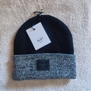 Herschel Beanie BNWT